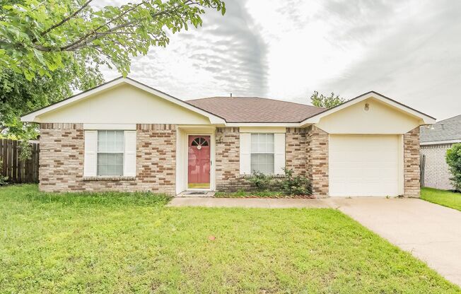 Excellent 3 bedroom in Legacy West
