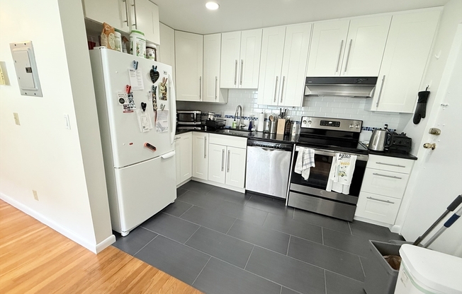 135 INMAN ST