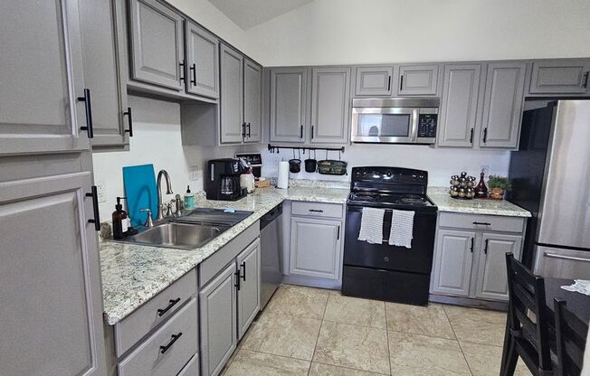 2195 UNFURNISHED ~ $2395 PARTIALLY   FURNISHED  NO UTILITIES INCLUDED