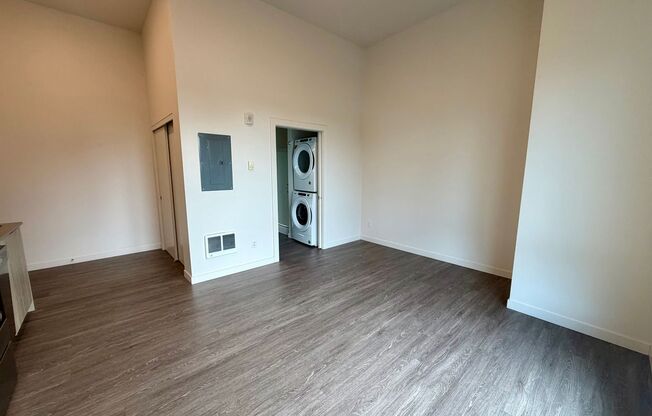 A0505 - Nella Lofts