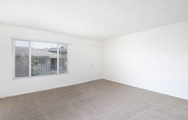1128 Felspar Street
