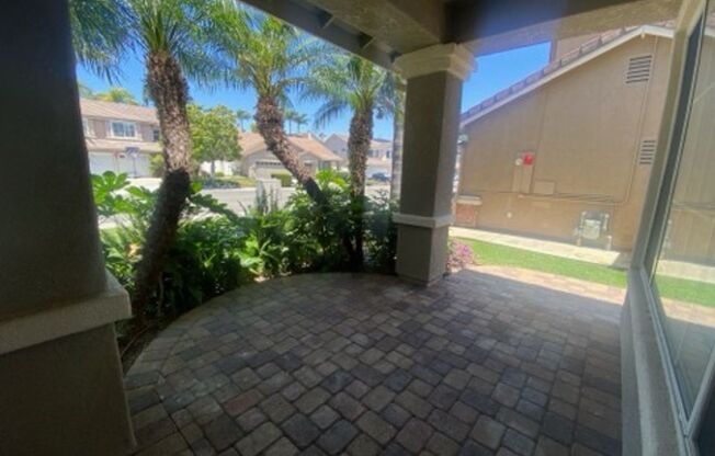 Private Tropical Retreat in Rancho Del Oro – Single-Story 3BR Home
