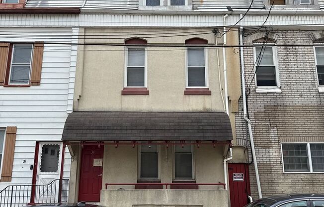 34 S Penn Street