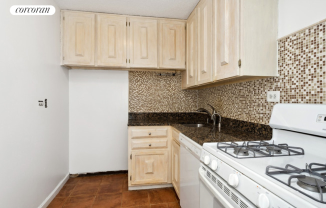 3333 HENRY HUDSON PKWY