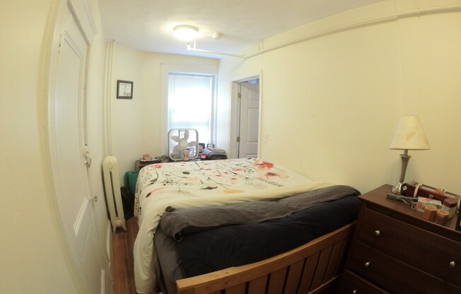 1 bed, 1 bath, $2,300, Unit 11