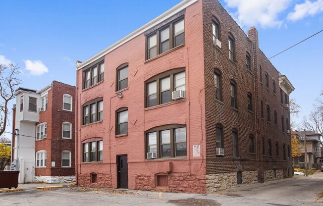 Studio, 1 bath, 600 sqft, $720, Unit 3747 #07