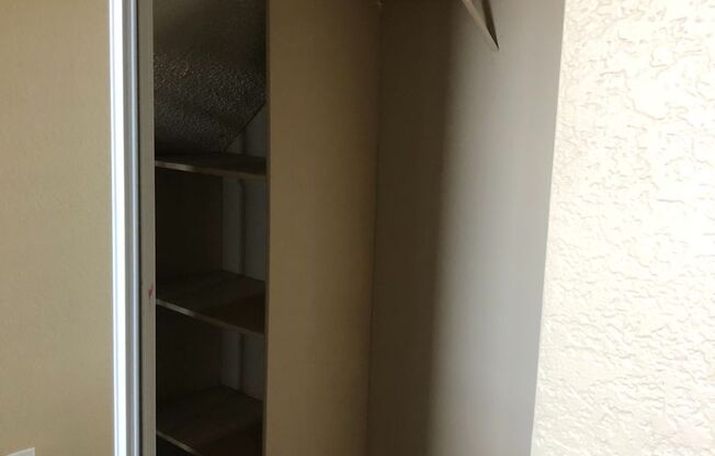 2 beds, 2 baths, 900 sqft, $2,800, Unit 416