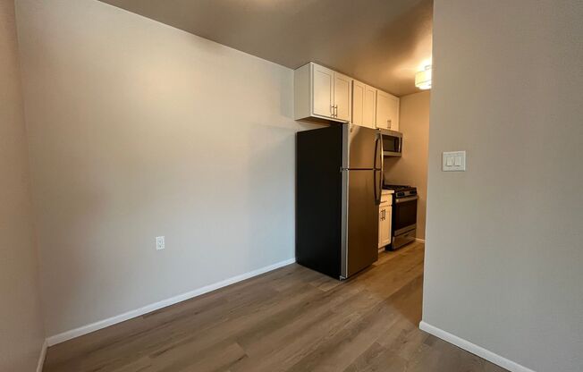 2 beds, 2 baths, $1,495, Unit 120