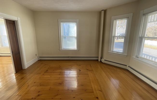 1 bed, 1 bath, 1,000 sqft, $2,350, Unit 1