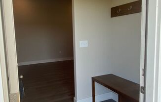 3 beds, 2 baths, $1,450