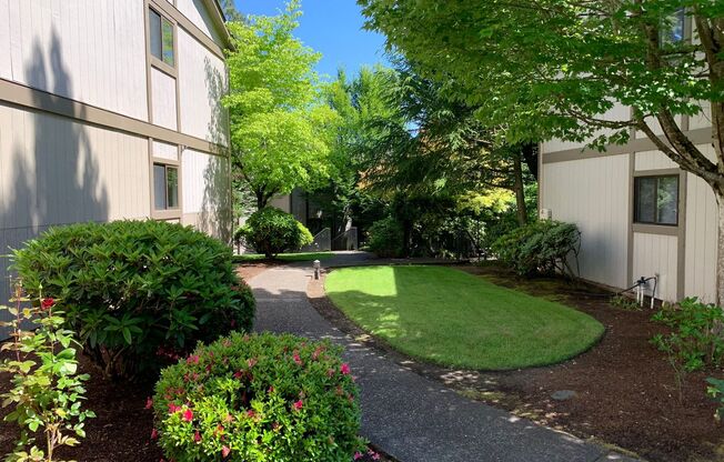 Spacious 2-bedroom apartment homes conveniently located!