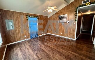 3 beds, 2 baths, $850