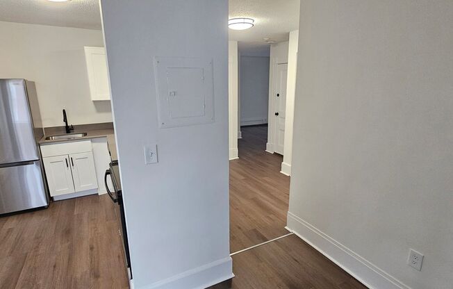 2 beds, 1 bath, 972 sqft, $2,250, Unit 32 M #1