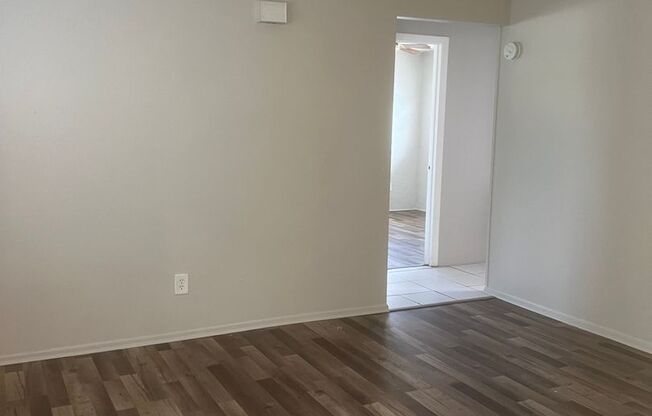 2 beds, 1 bath, 750 sqft, $1,250, Unit Unit 6