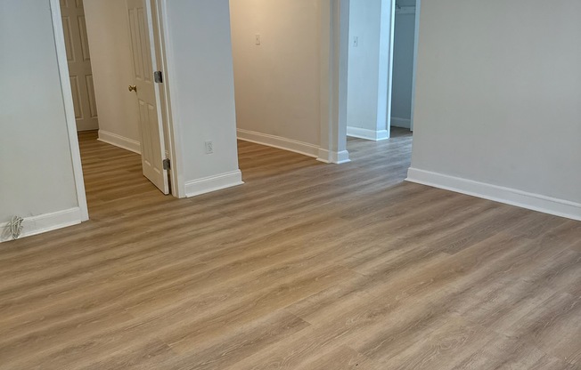 2 beds, 1 bath, $2,950, Unit 1