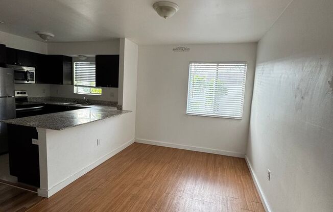 3 beds, 2 baths, 1,205 sqft, $2,075, Unit 174