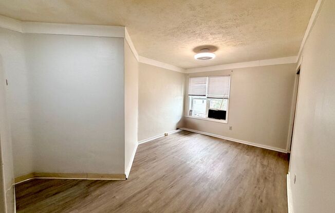 One Bedroom on Quiet Mt Washington Street