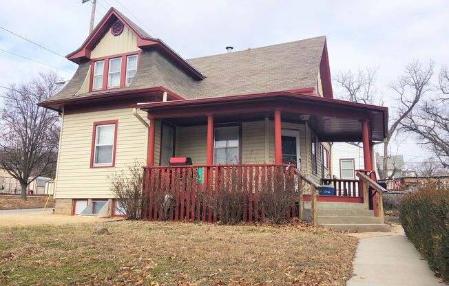 3D Tour Available - Fenced-in Yard + Off-Street Parking + Washer & Dryer + Hardwood Floors! Available August 1st!