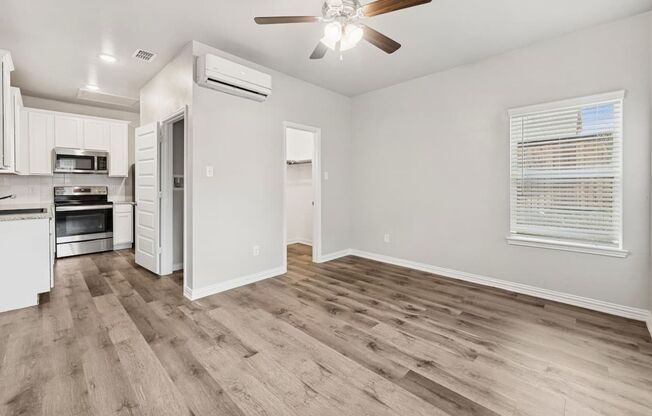 Studio, 1 bath, 364 sqft, $1,149, Unit 10167P