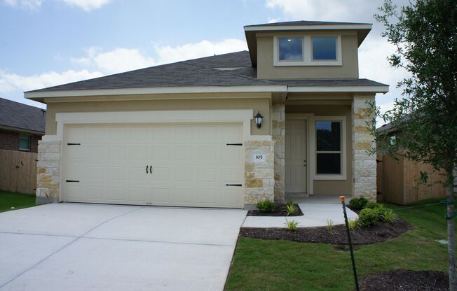 4 beds, 2.5 baths, $2,150