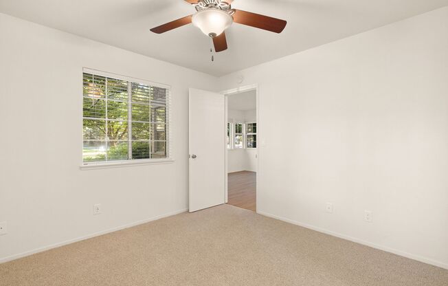 2 beds, 2 baths, 867 sqft, $1,695, Unit 183