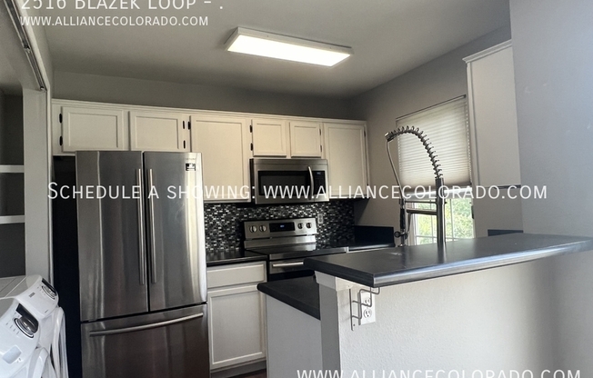 2516 BLAZEK LOOP