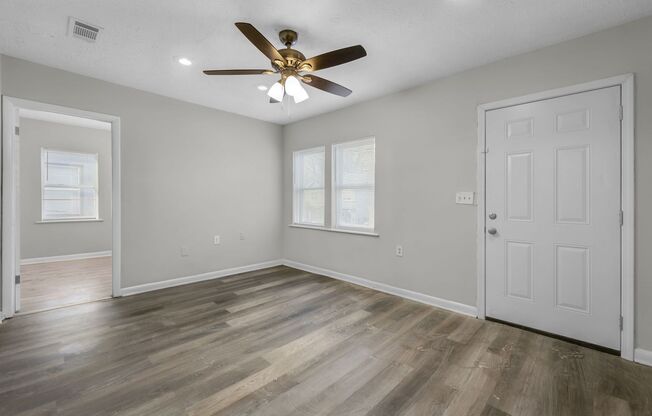 For Rent $ 1199.00/Month  West Side Duplex, Convenient to Atlanta Beltline, Sports Arenas, Universities