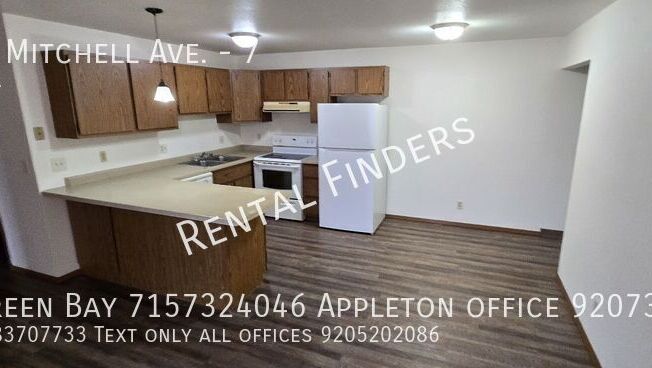 119 E MITCHELL AVE