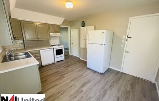 2 beds, 1 bath, $1,100, Unit 2318 Jackson St.