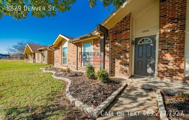 8829 DENVER ST