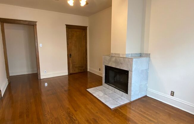 3152 N. Broadway