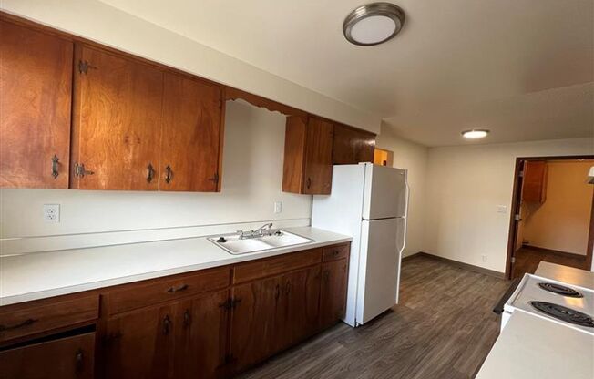 2 beds, 1 bath, 955 sqft, $1,695, Unit 1831