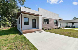 3327 OLD TAMPA HWY