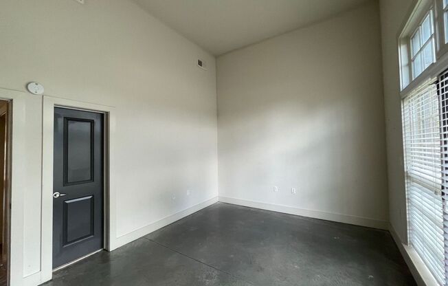 1 bed, 1 bath, 700 sqft, $1,610, Unit C1