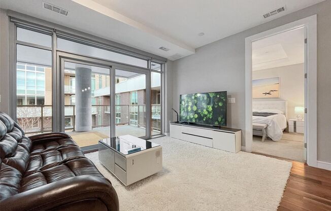 Lakehouse at Sloan’s Lake! - 2 bed / 2 bath / 2 Car Garage / Huge Balcony