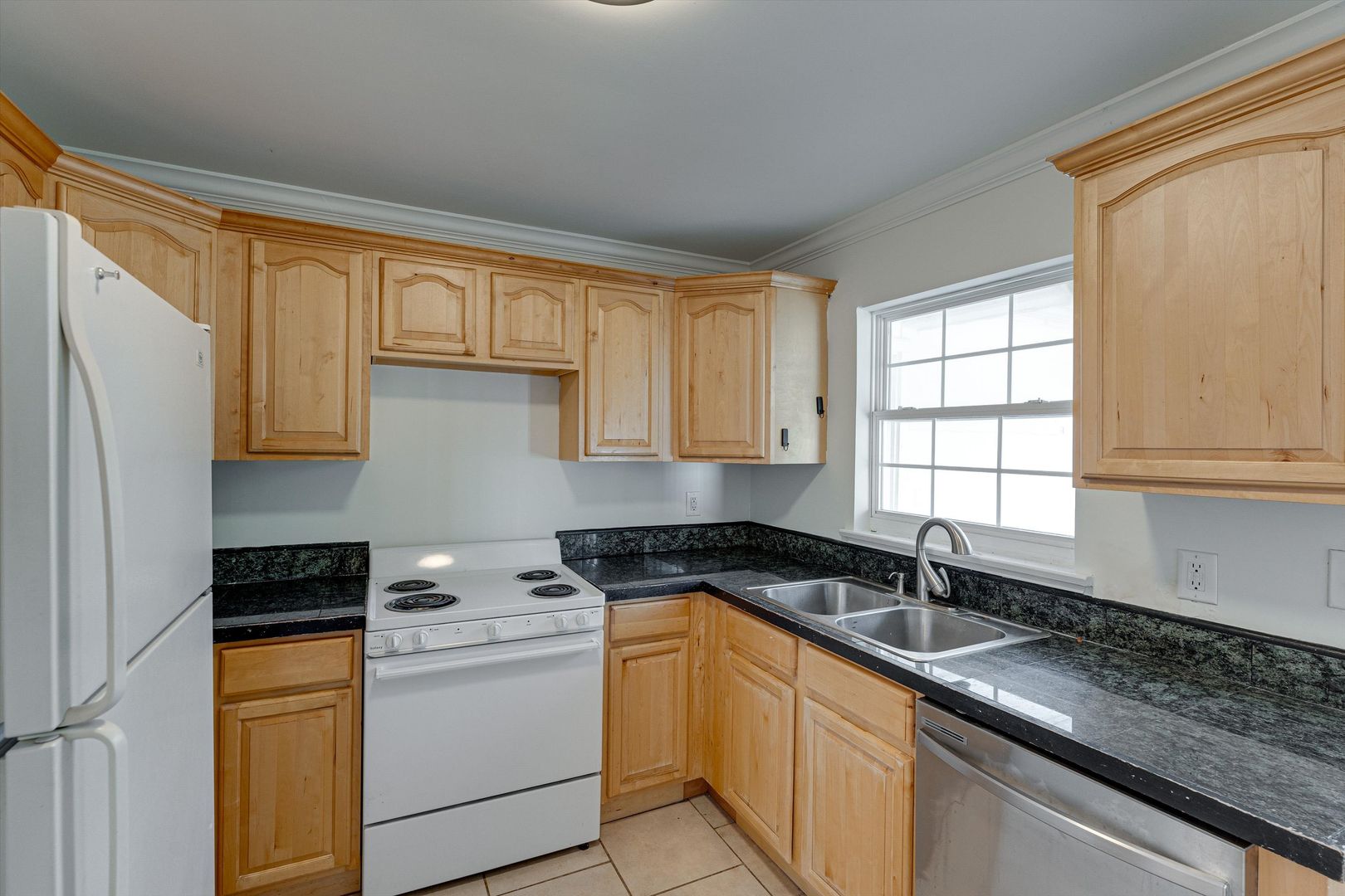 Three Bedroom One Bathroom For Rent