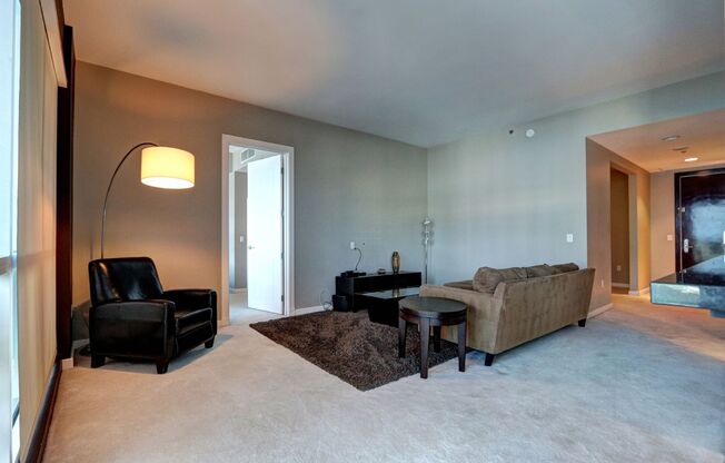 2 beds, 2.5 baths, $3,995