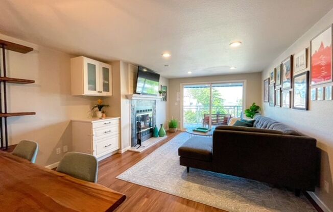2b/2ba Seattle House