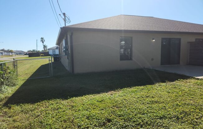 3 beds, 2 baths, $1,800