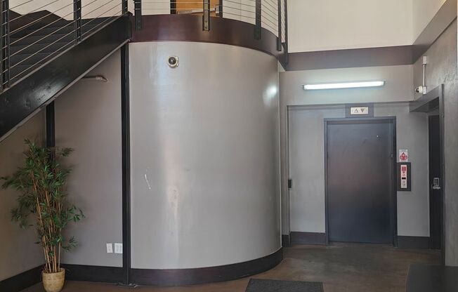 1 bedroom condo with parking garage