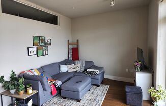 1 bed, 1 bath, 747 sqft, $1,700, Unit 803