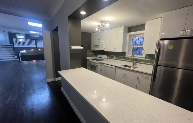 471 PALISADE AVE
