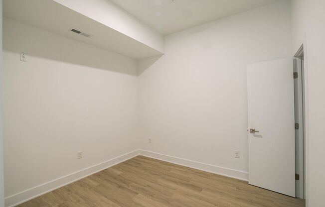 1 bed, 1 bath, 502 sqft, $1,444, Unit 210