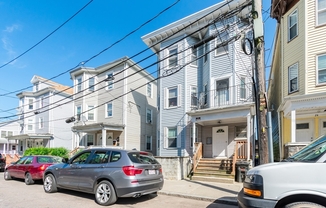 22 BARRY ST