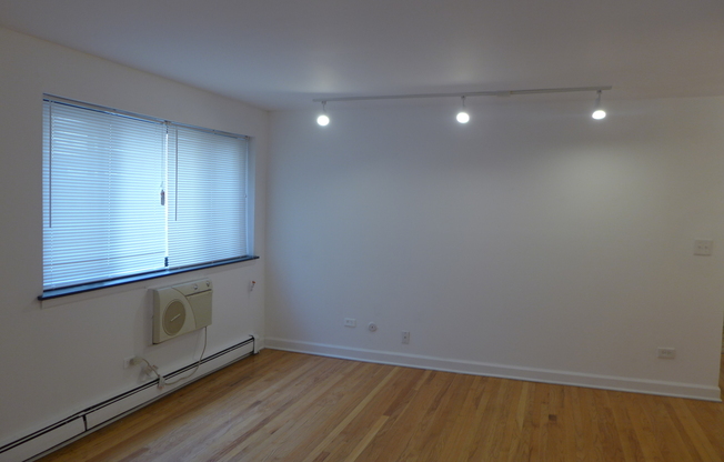 1 bed, 1 bath, 640 sqft, $1,525, Unit 317
