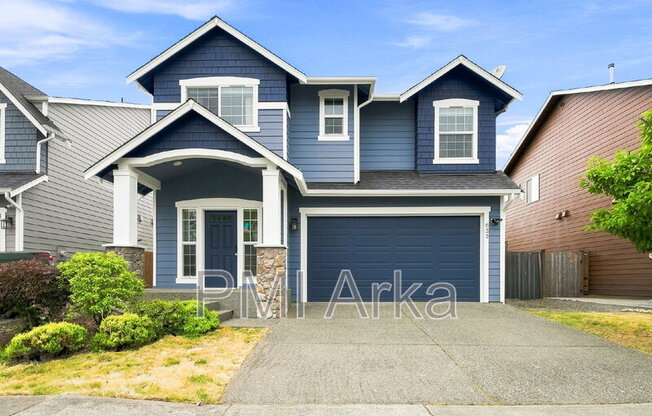633 ILWACO PL NE