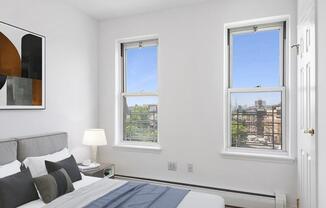 824 SAINT NICHOLAS AVE