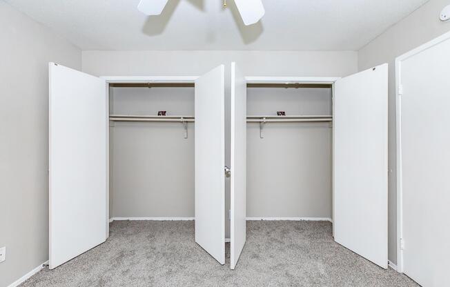 2 beds, 2 baths, 924 sqft, $1,090