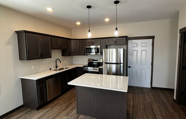 1 bed, 1 bath, 805 sqft, $1,295, Unit 701 APT 108 (Lower)