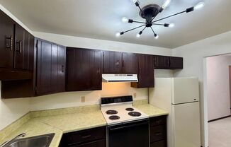 1600 Sawyer Dr